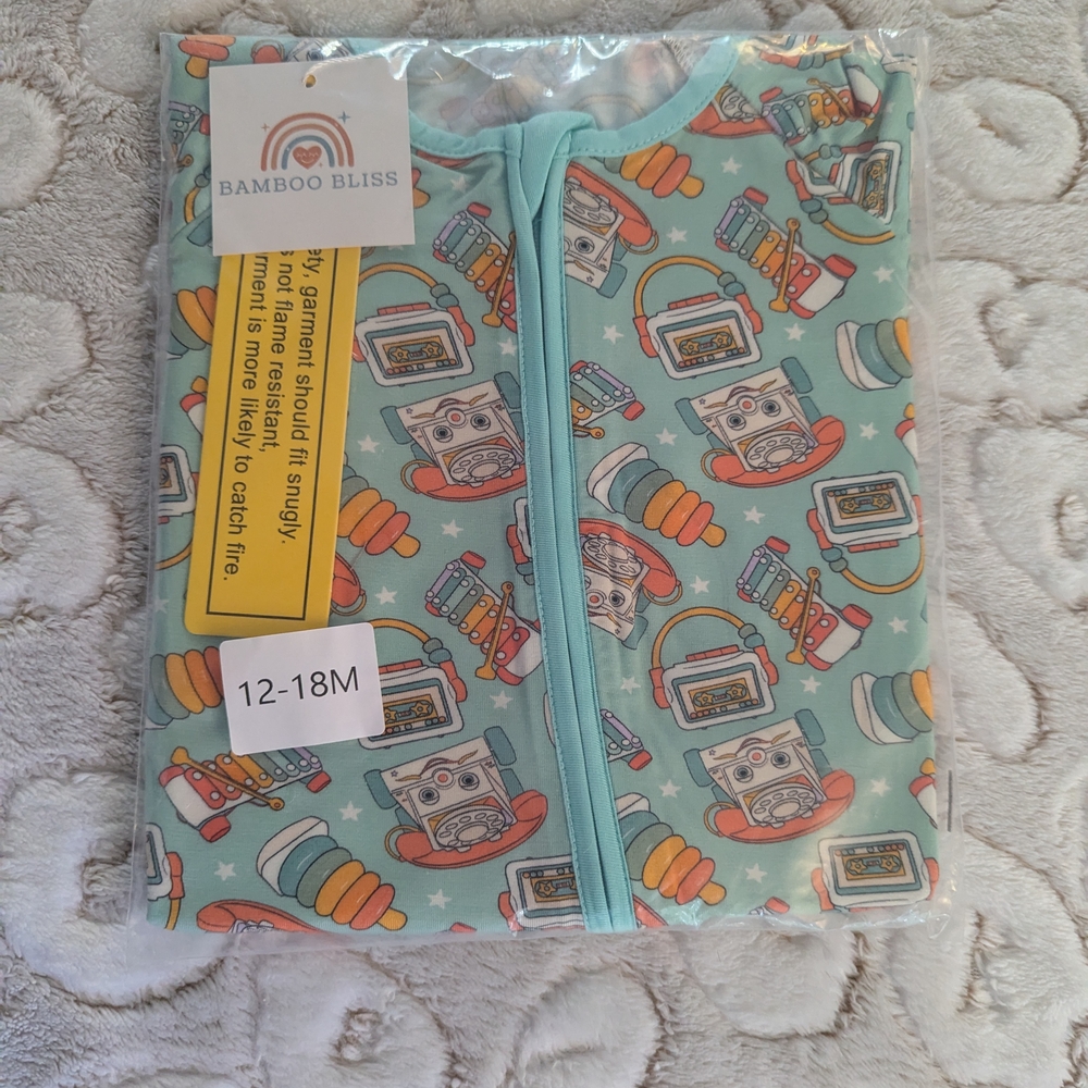 Bamboo Bliss Vintage Toys Convertible Zip